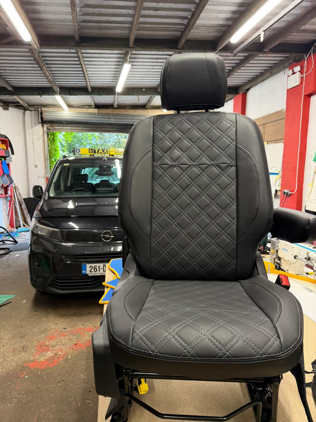 Grey ECO leather diamond quilt, front and rear (2 of 5)